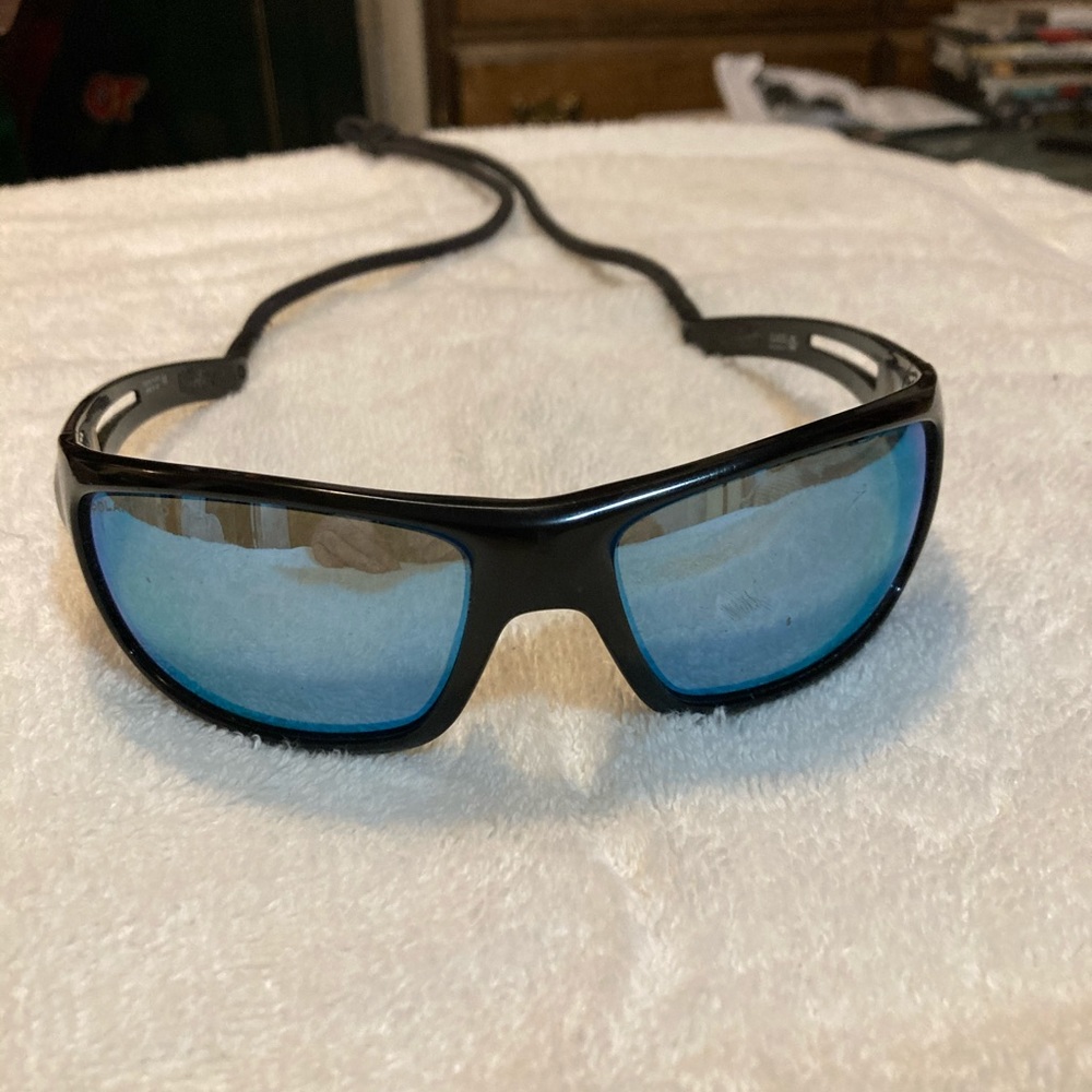 Polarized REVO guide sunglasses